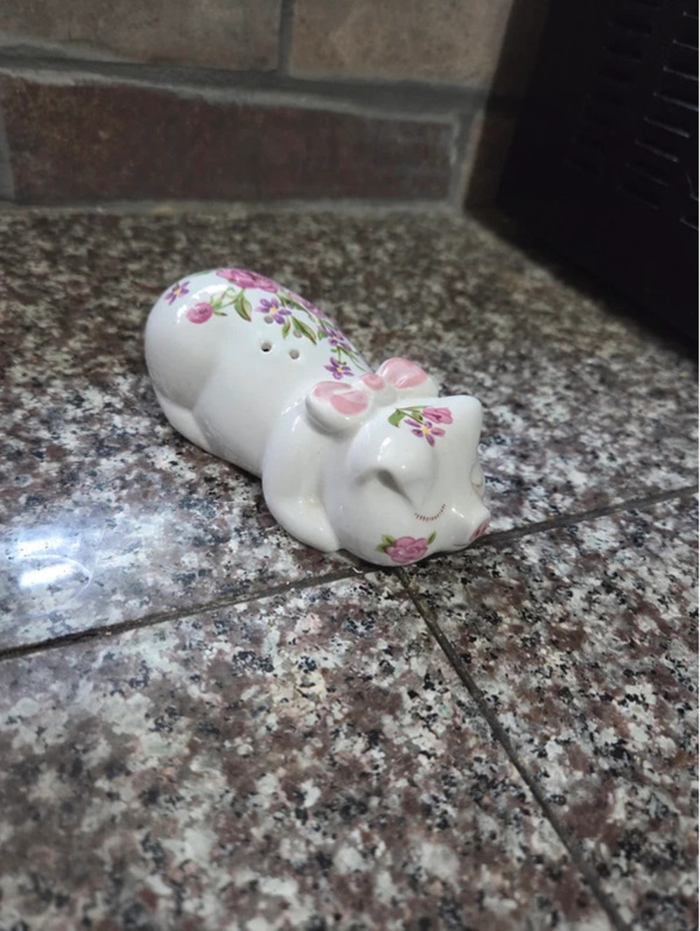 Vintage 1978 Avon Sleeping Pig Potpourri Sachet Holder